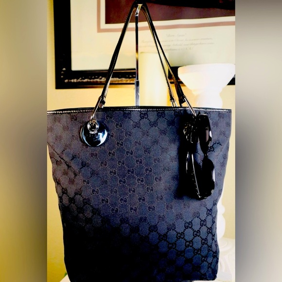 RARE AUTH GUCCI Sunglasses NY YANKEES collab Unisex - Picture 13 of 13